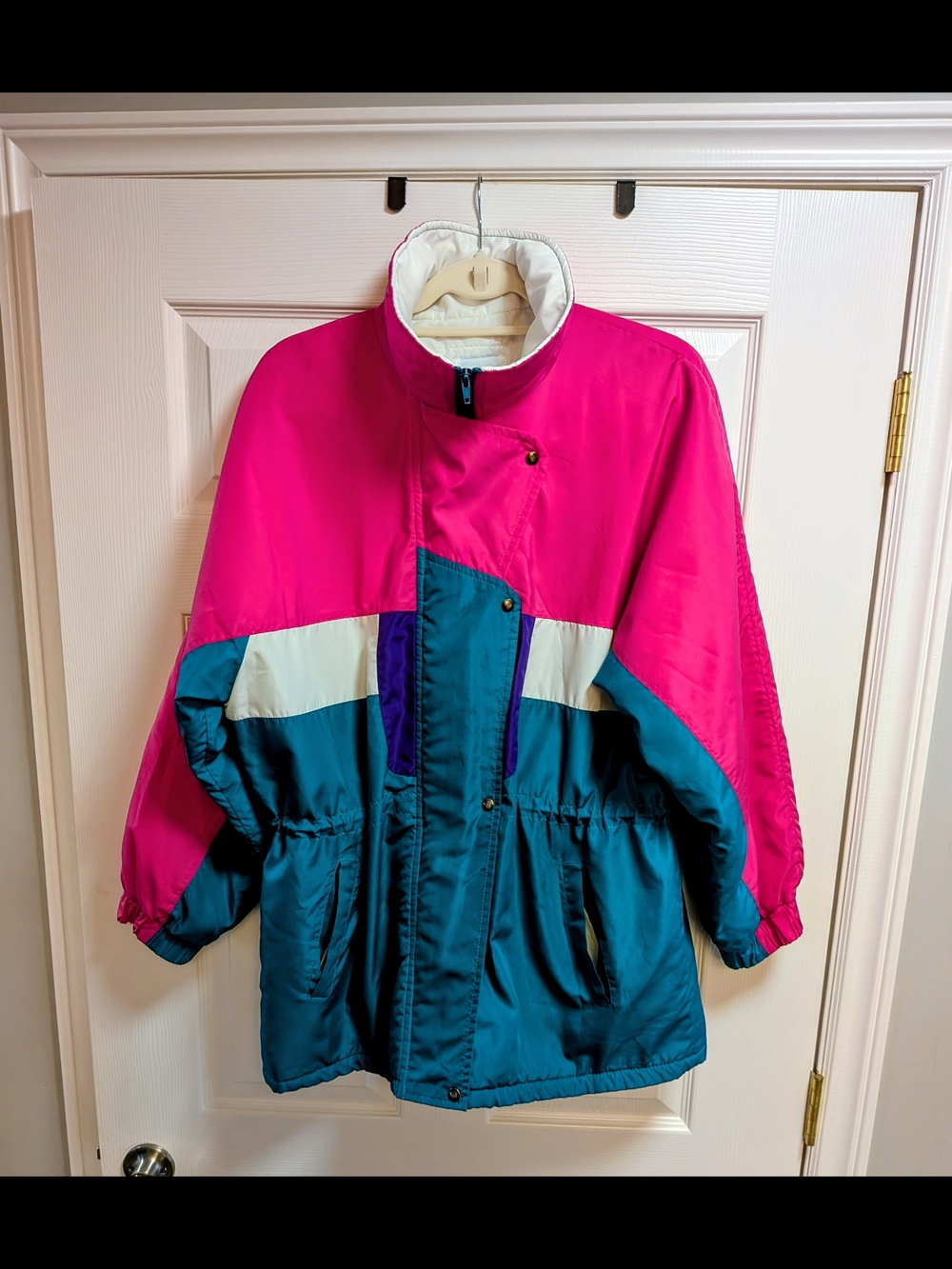 Women's Colorblock Windbreaker Jacket in Hot Pink & Teal